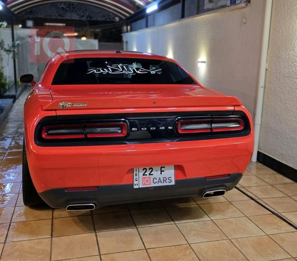 Dodge Challenger